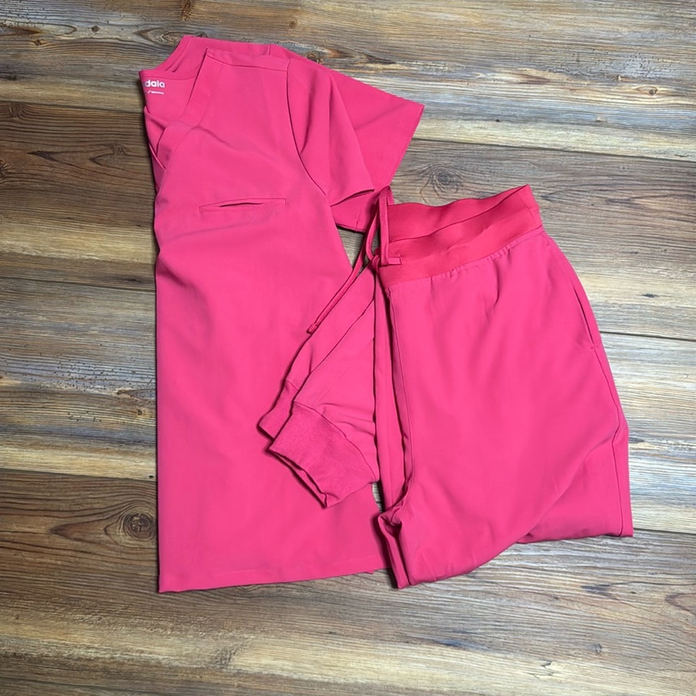 Mandala Women’s Scrubs